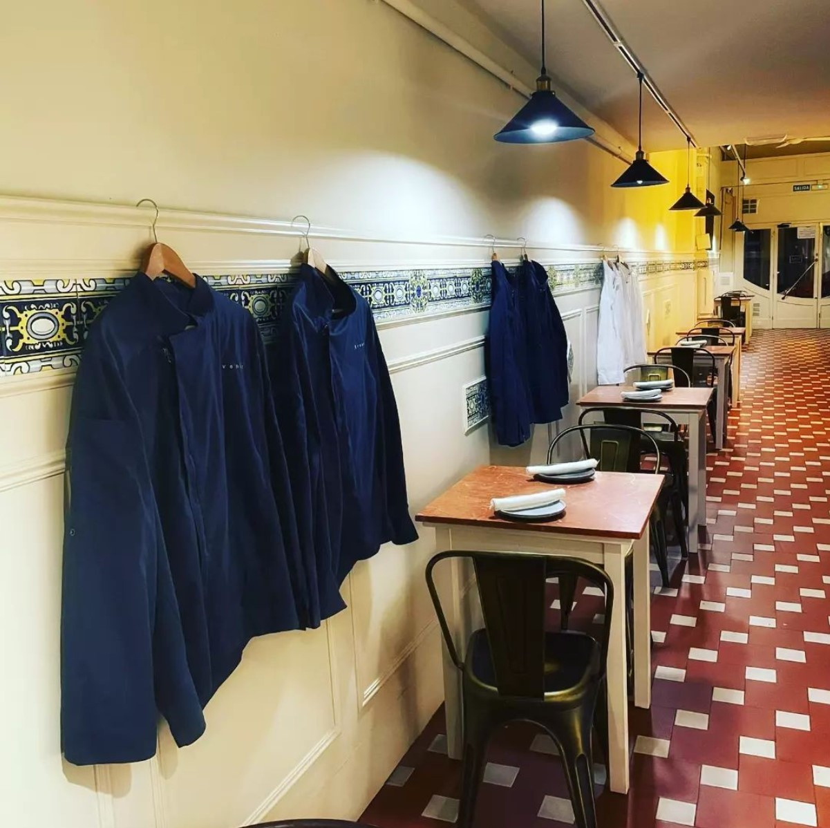 Avenir Restaurant