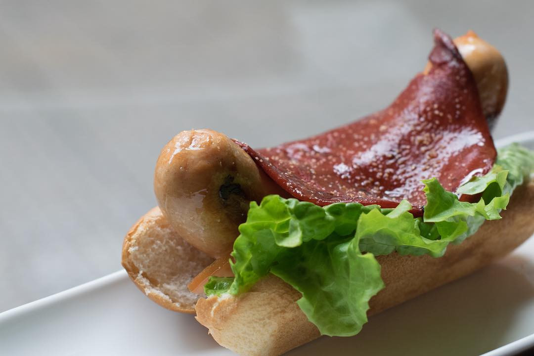 Hot Dog's House