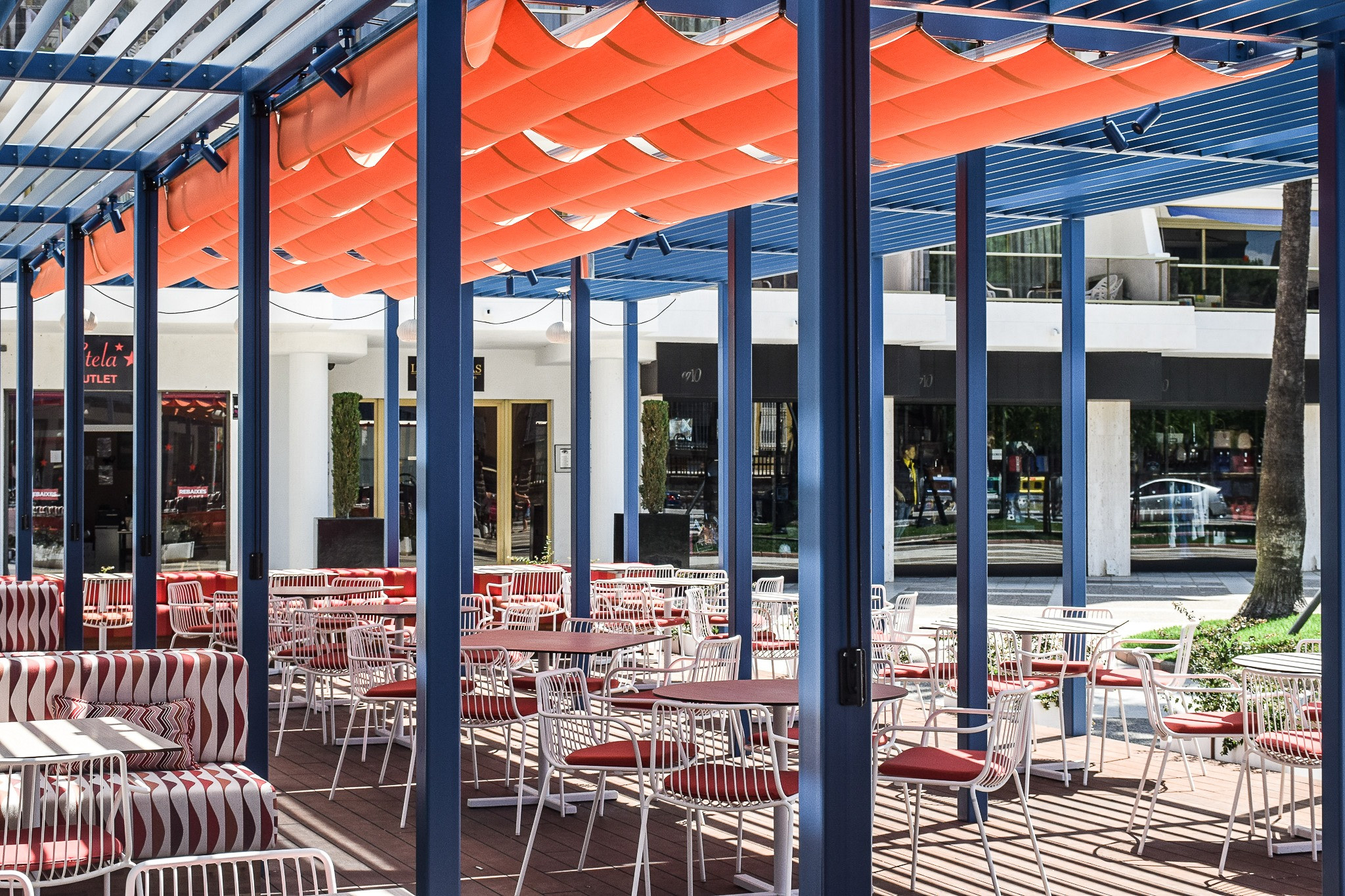 Arena Restaurant