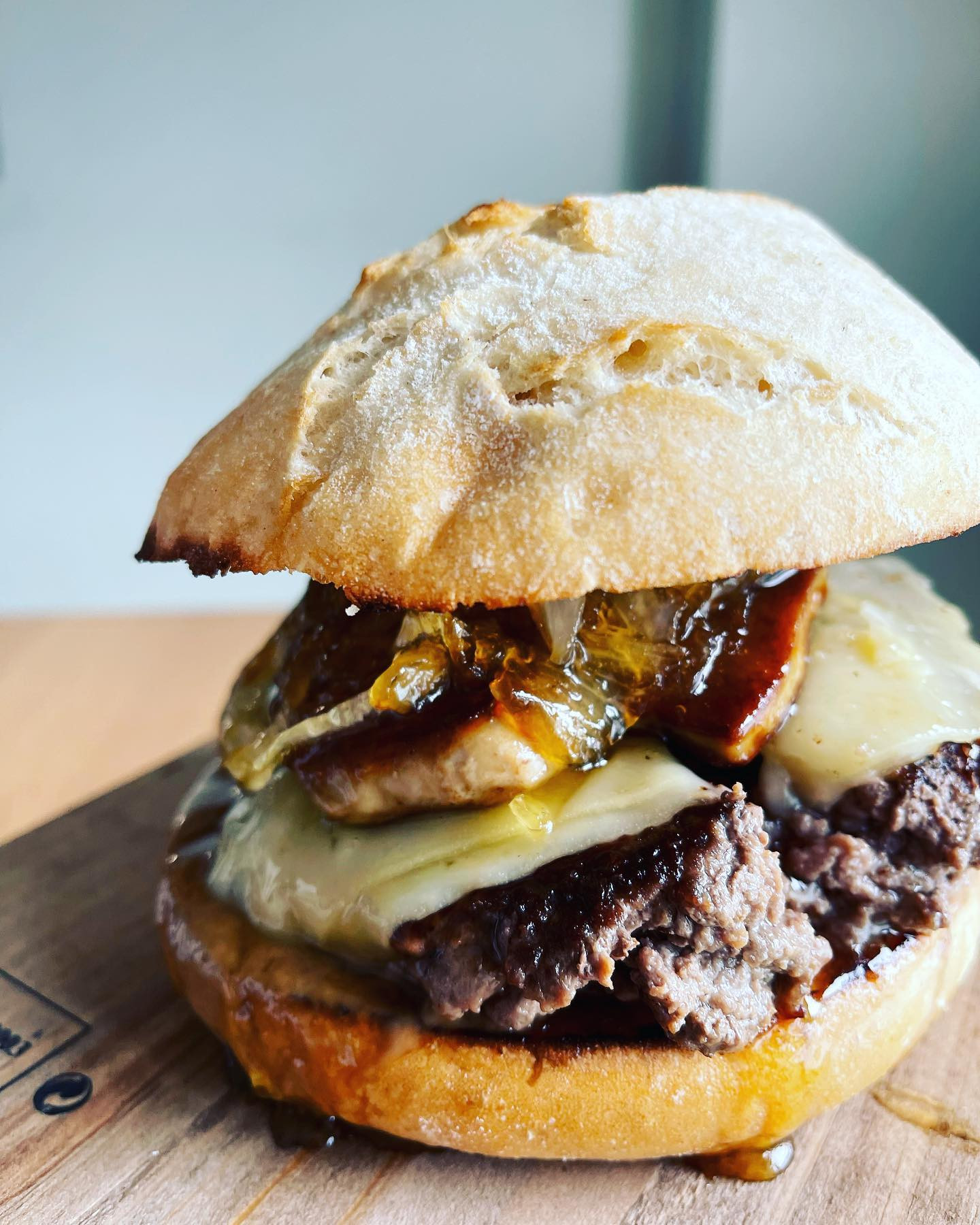Karnaka Grillburger