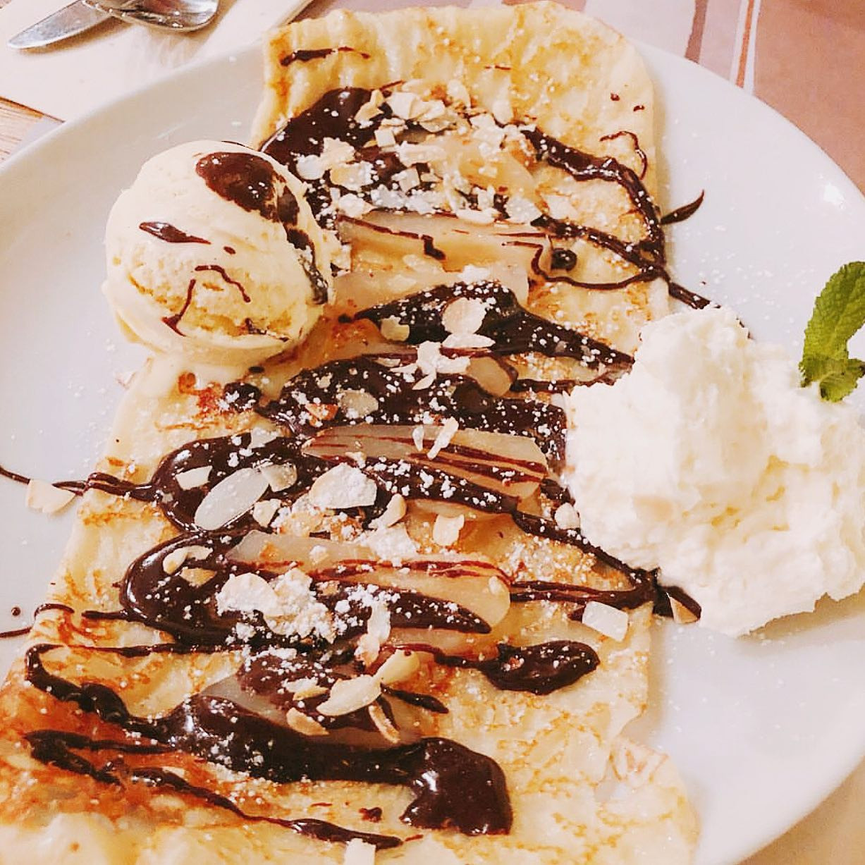 Krampus Crèpes